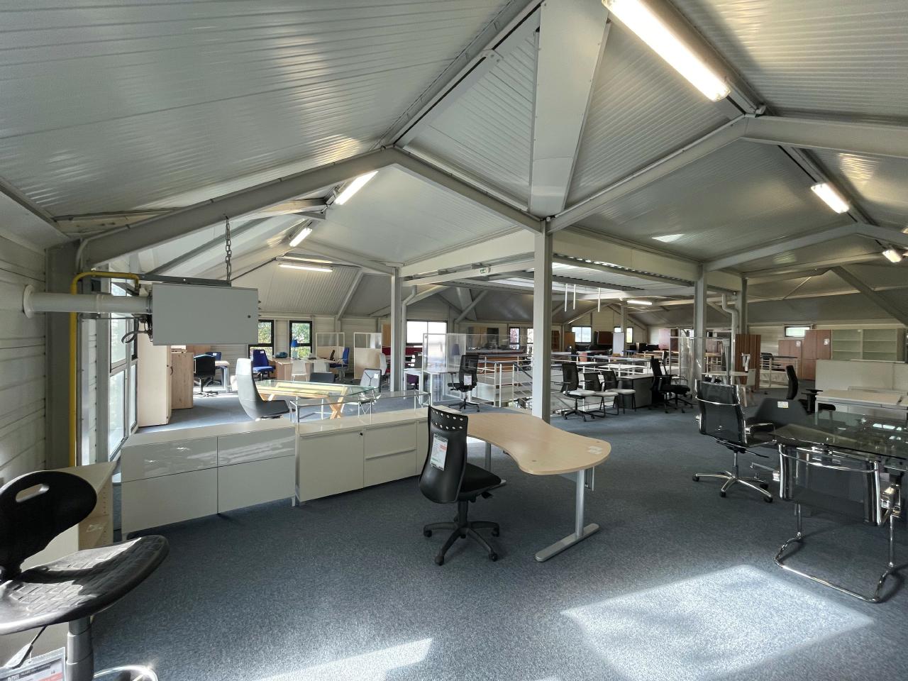 Local d'activité Crespières 737m² Vente local d'activité Crespières Yvelines OVACT2534101 8